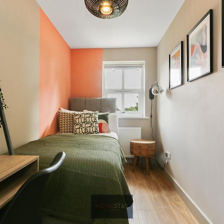 Nomastay, Corporate, Families, Relocation, 3 Bed, 2 Bath, Parking, Next To The Hospital, University, City Center Sheffield Zewnętrze zdjęcie